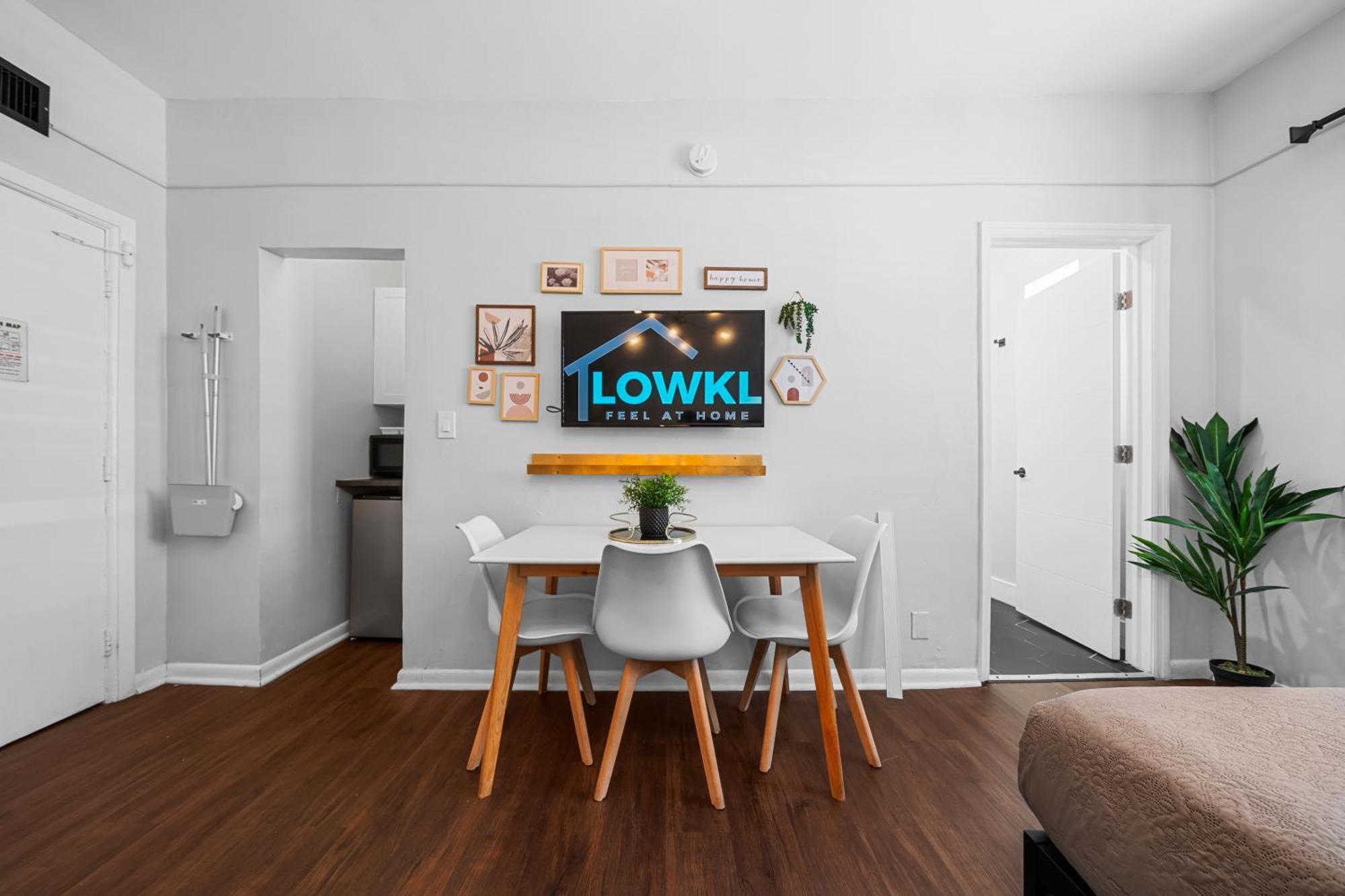 Nine20 Collins Apartments By Lowkl Маями Бийч Екстериор снимка